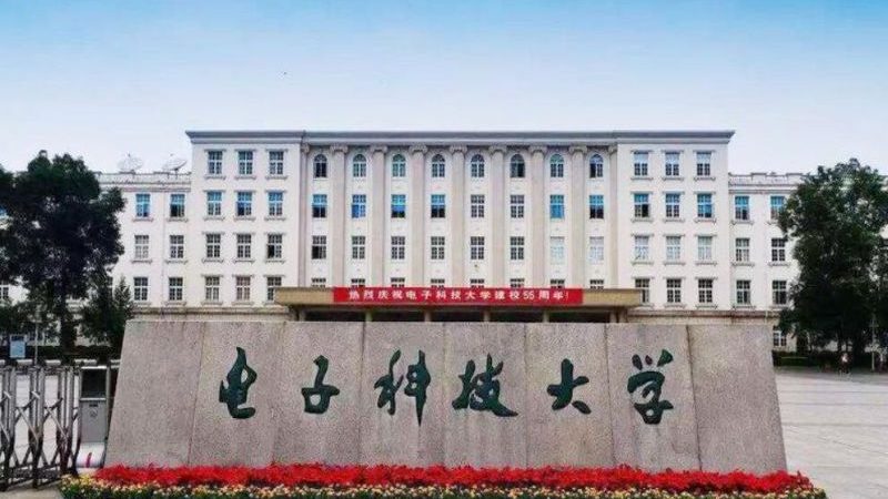 贴片机选型：如何从原理到实际应用一步到位